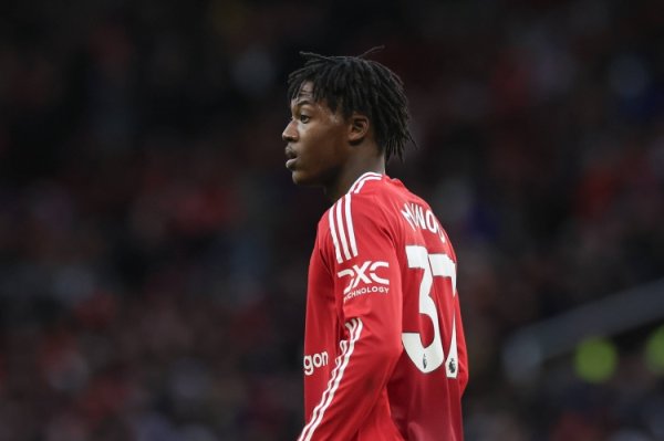 Expected to play! British media: Menu has a professional attitude and has returned to training together. Amorim welcomed him